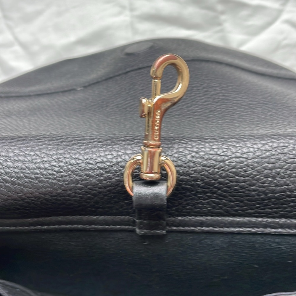 Cuyana Classic Black Backpack - Picture 6 of 8